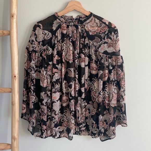 Loft Flowy Printed Blouse Sz Small - Picture 1 of 6